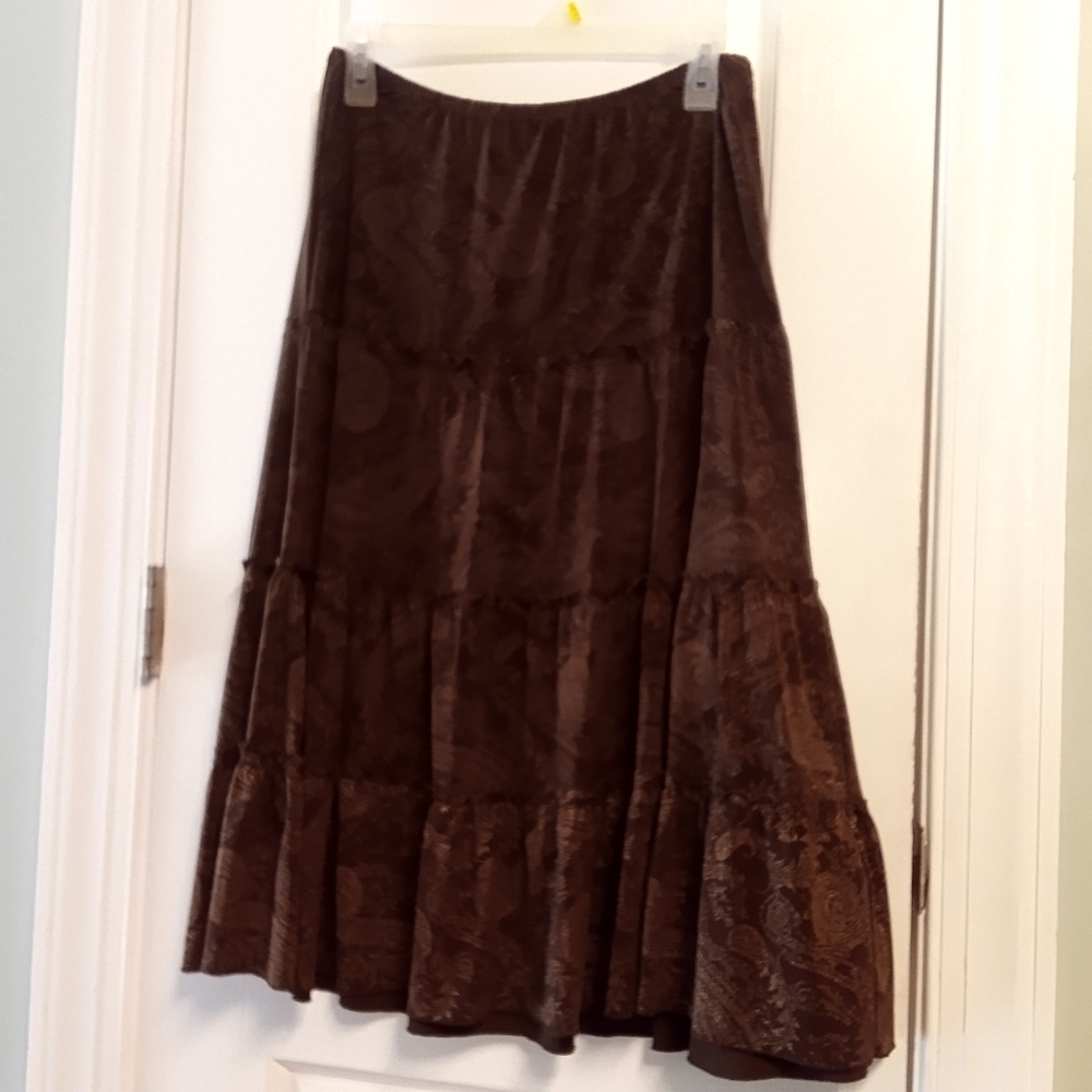17 Seventeen Fashion Elegant Vintage Brown Gold Paisley Floral Brown Midi Skirt